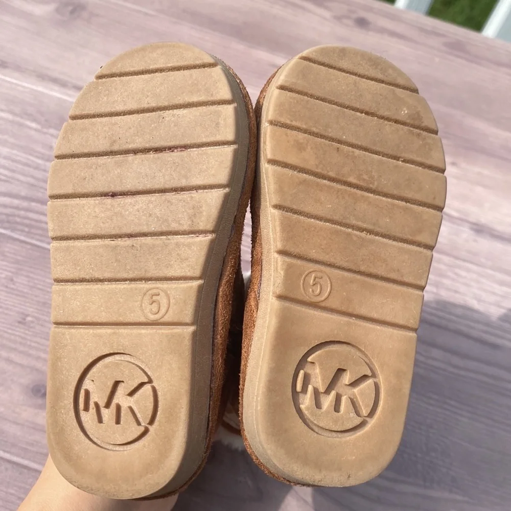 Toddler Michael Kors size 5 boots